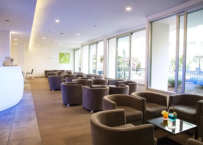 Otel Akeah Broncemar 4*