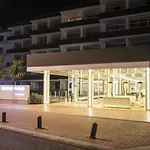 Akeah Broncemar מלון