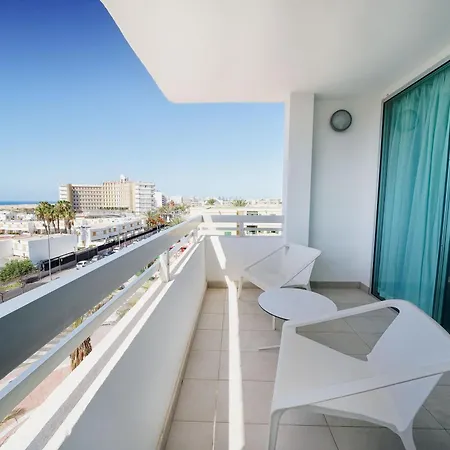Akeah Broncemar 4* Playa del Ingles (Gran Canaria)